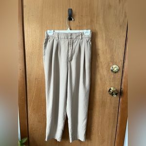 Vintage women’s pleated pants by Zara